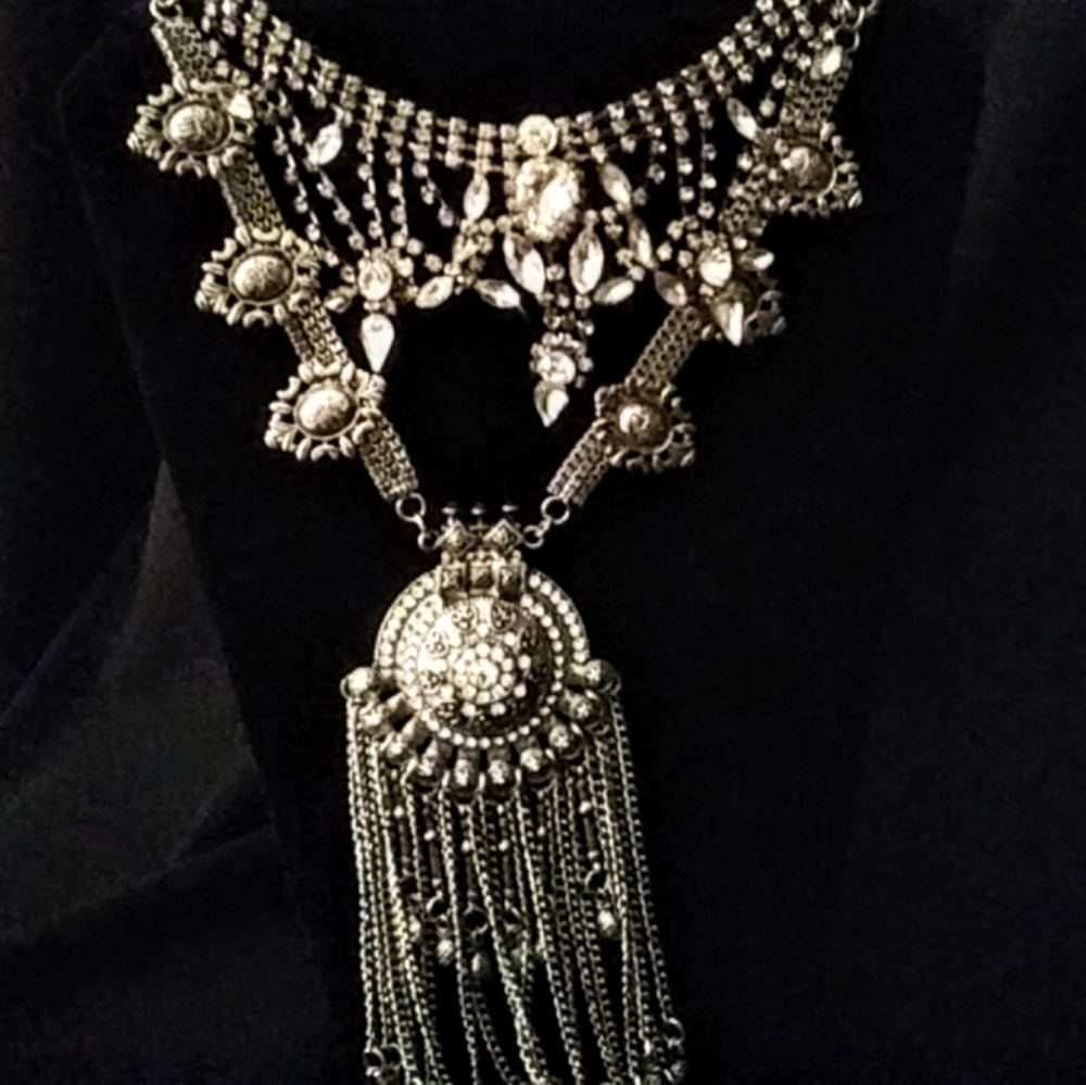 Statement Necklace - Picture 2 of 2